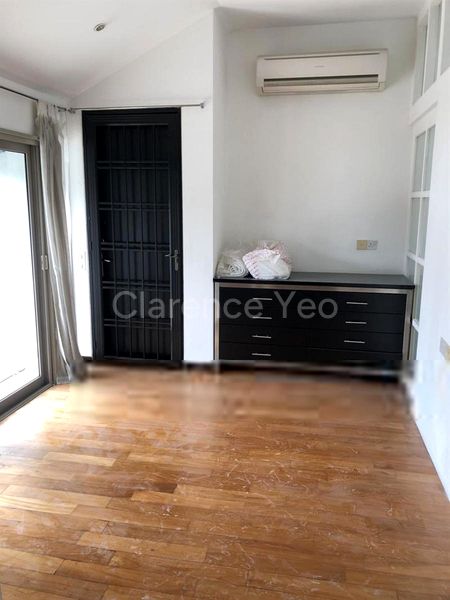 4 Bed Condo for Rent in  Nassim Jade - Image 9